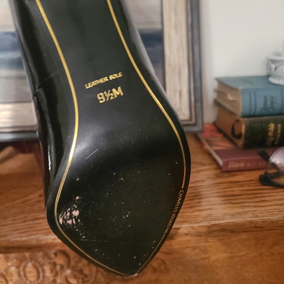 Elegant Black Stiletto Heels - Picture 3 of 6